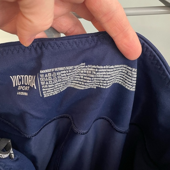 Victoria's Secret Sport Navy Leggings size large - Picture 4 of 7